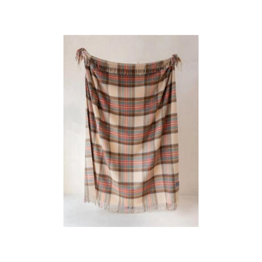 Villapeitto Stewart Dress Antique Tartan